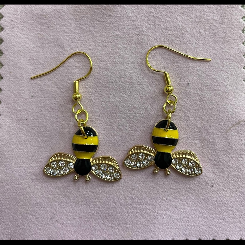 Bumblebee earrings
